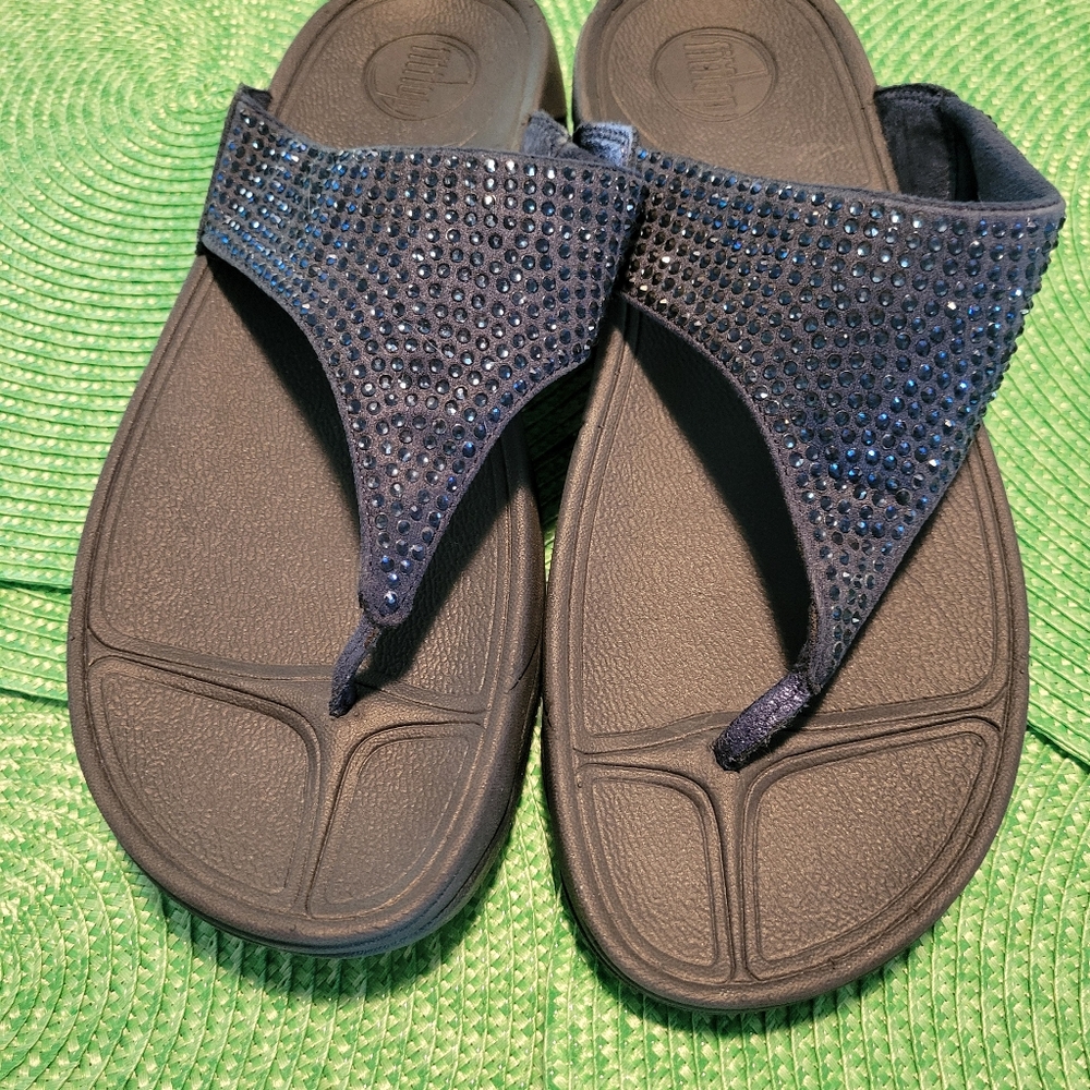 NWOT Fitflop Bejeweled Rokkit in Supernavy - Size 9